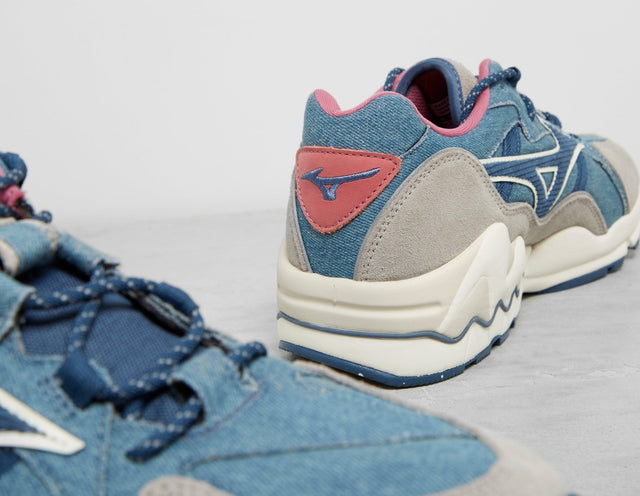 Wave Rider 1 - Men's Footwear