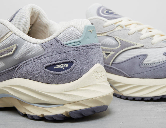 Wave Rider Beta Women's - Women's Footwear