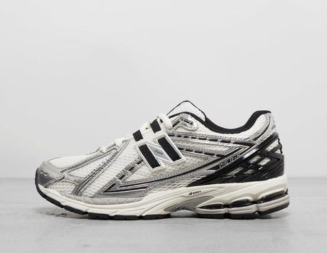 1906R - Men's Footwear