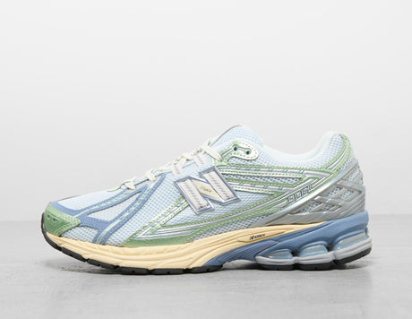 1906R Women's - Women's Footwear