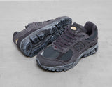 2002R Protection Pack - Men's Footwear