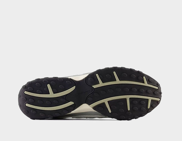 204L Women's - Women's Footwear