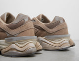 9060 - Men's Footwear