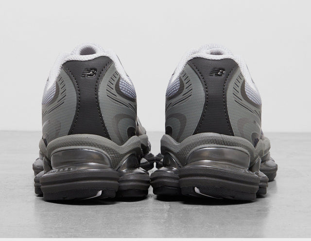 ABZORB 2000 Women's - Women's Footwear