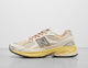 ABZORB 2010 - Men's Footwear