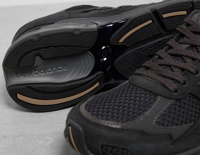 ABZORB 2010 - Men's Footwear