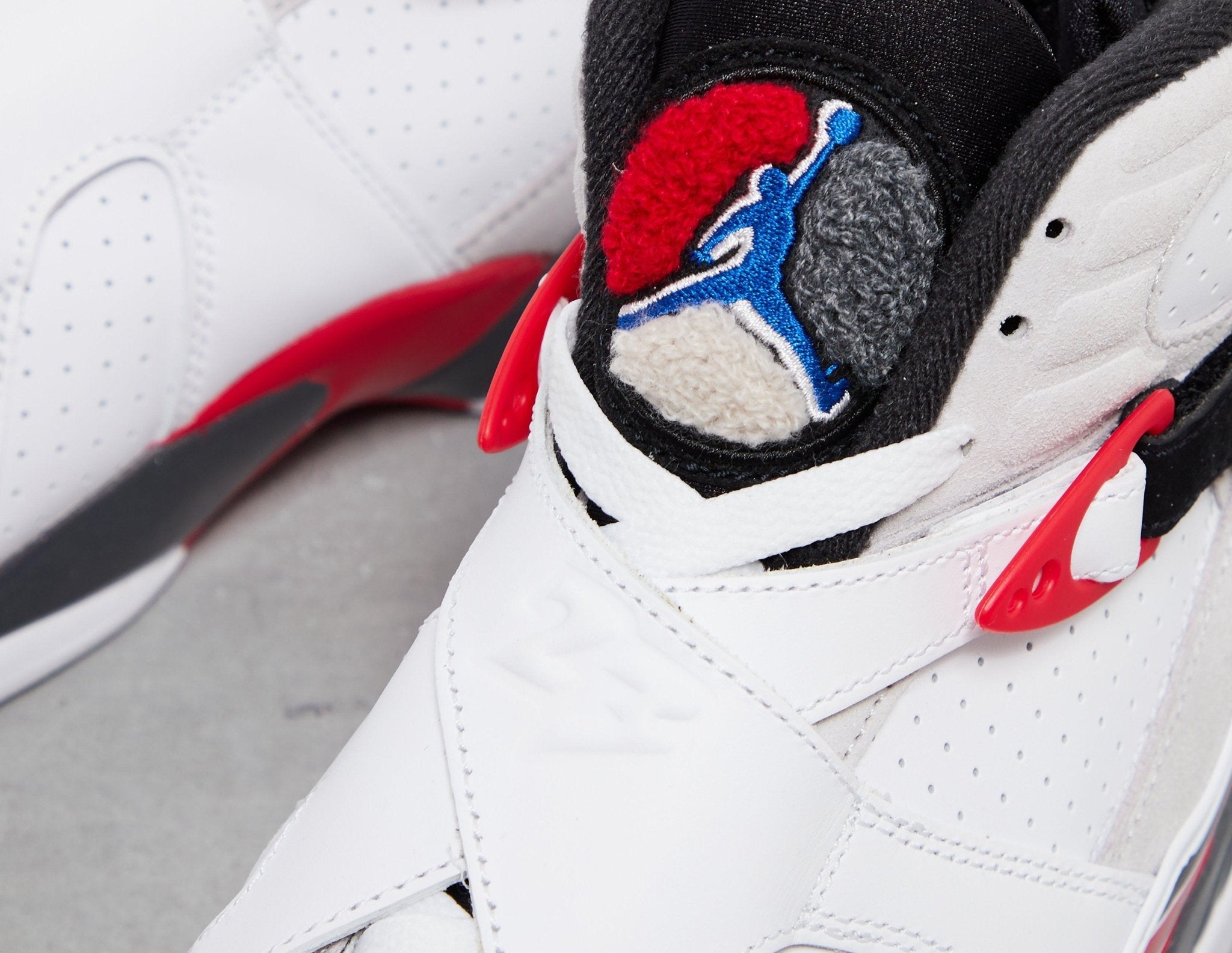 jordan bugs bunny slides