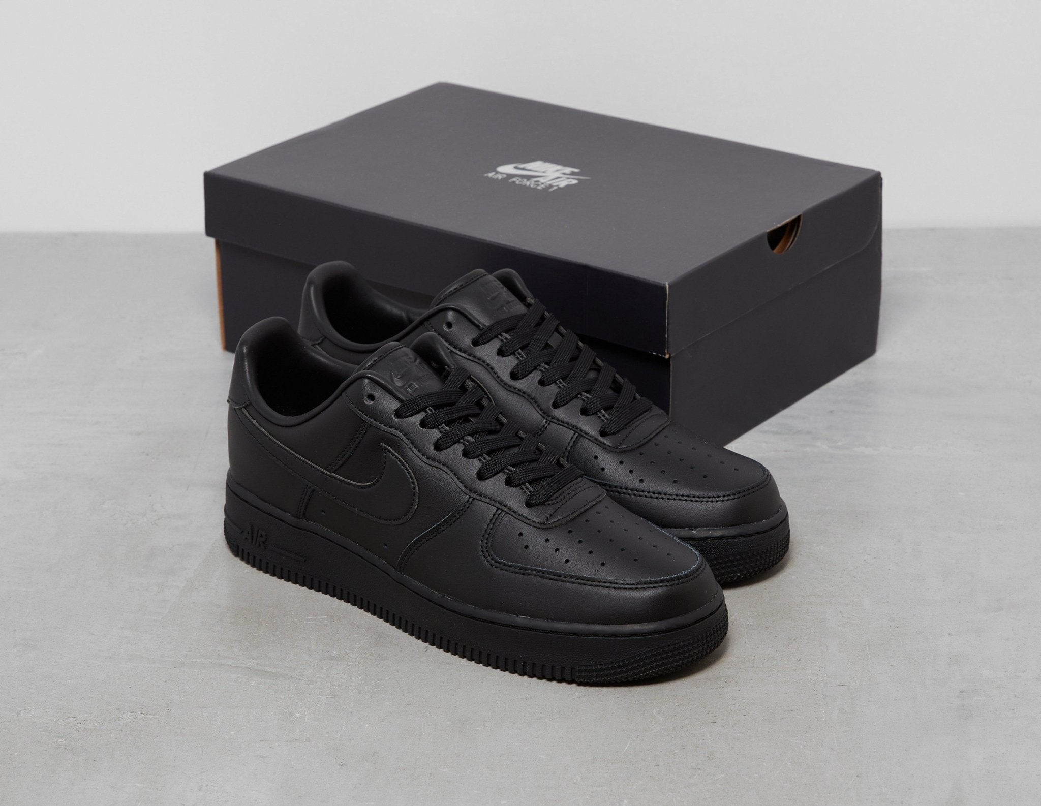 harga nike airforce 1