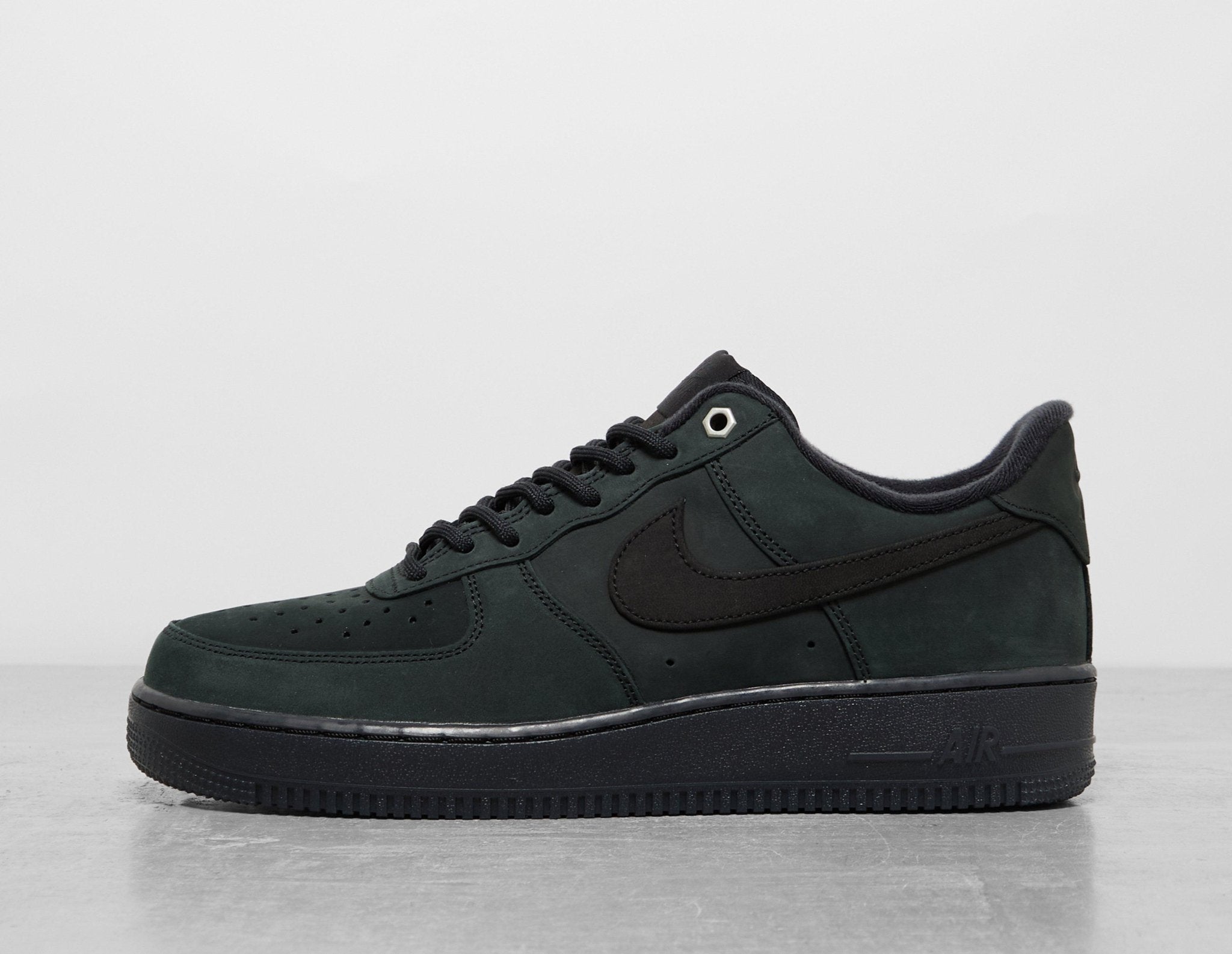 black nike shoes mens air force 1