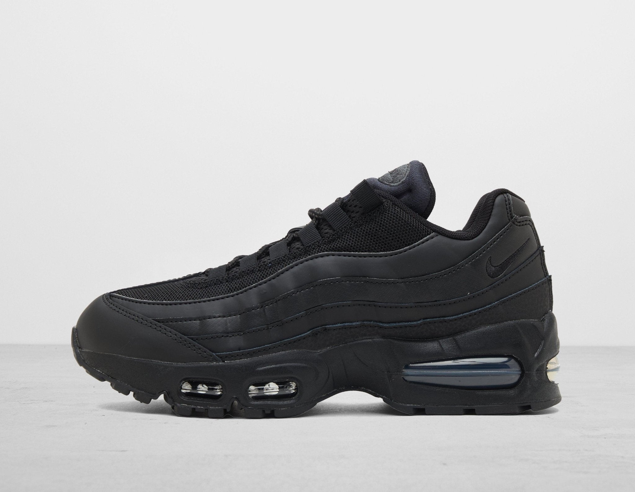 womens black 95s