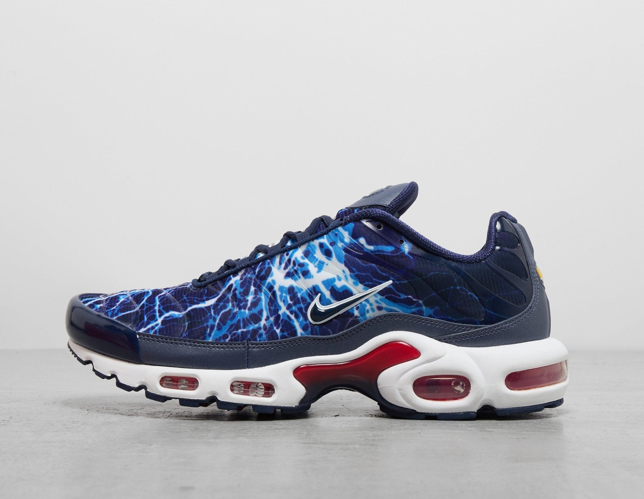 nike air max plus palm trees blue