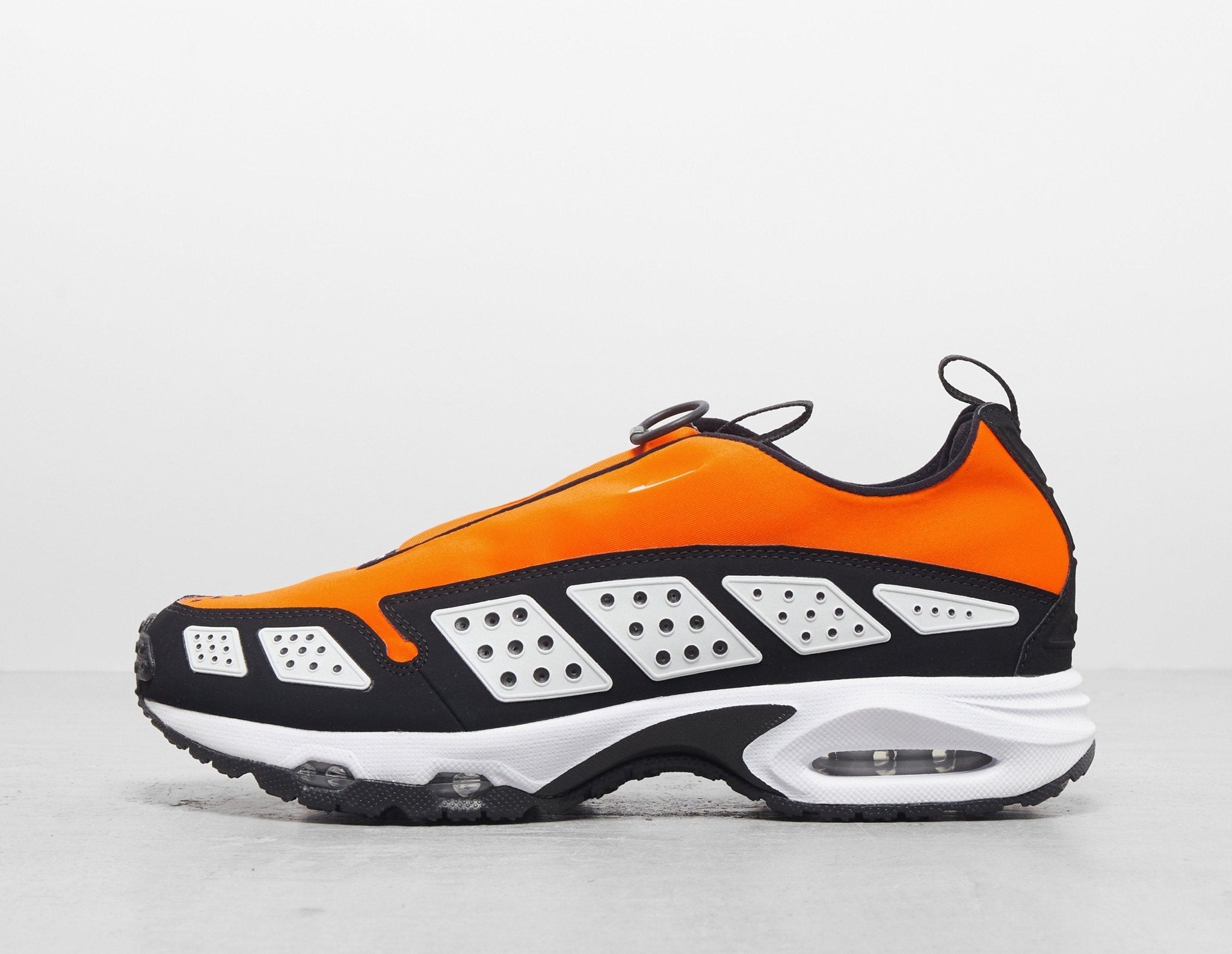 Orange Nike Air Max SNDR