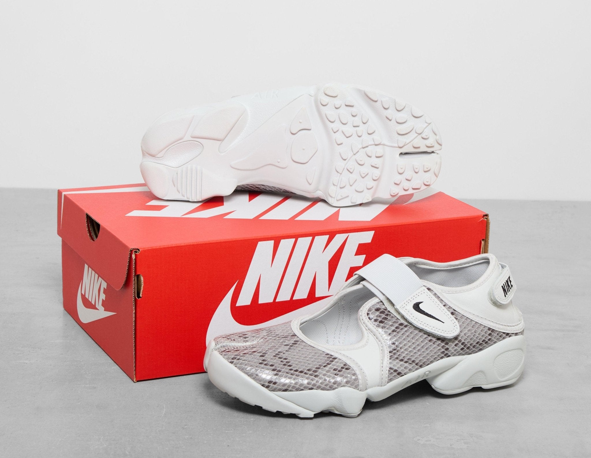 nike rift women's size 5