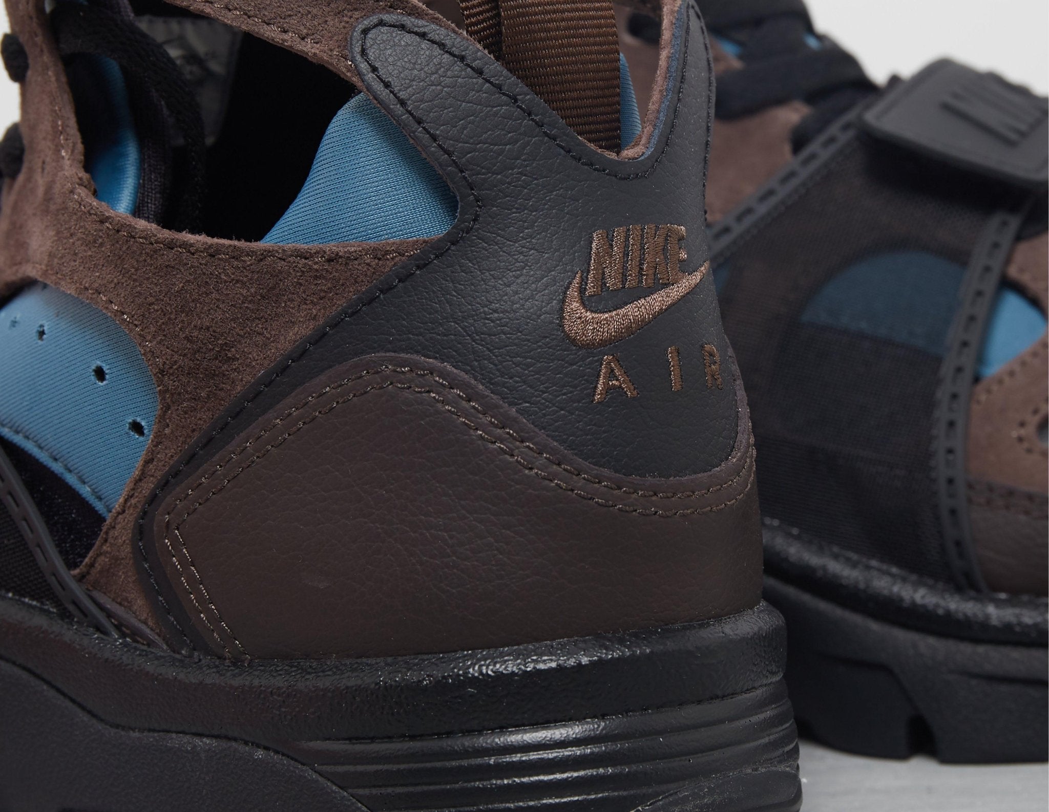 nike huarache footpatrol