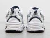 530 WHT/NVY'