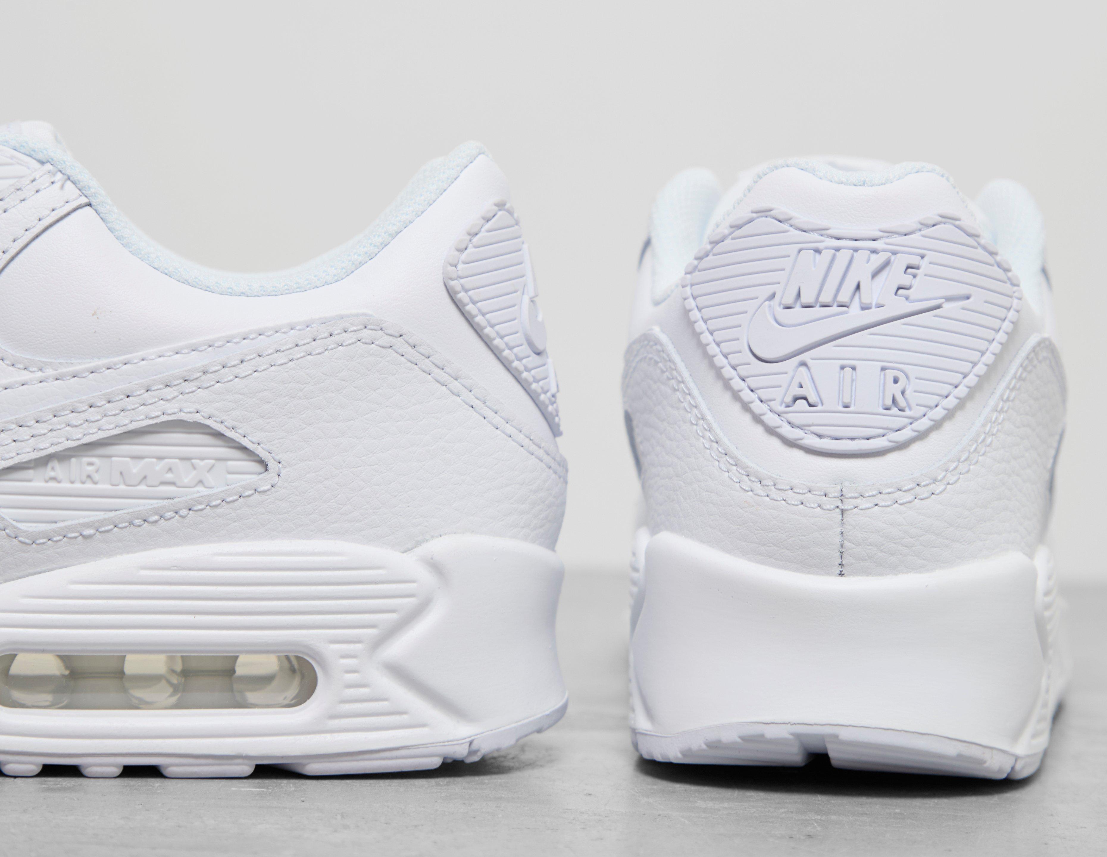 nike air max white size 4