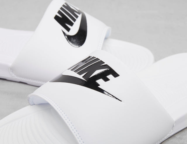 VICTORI ONE WHT/BLK