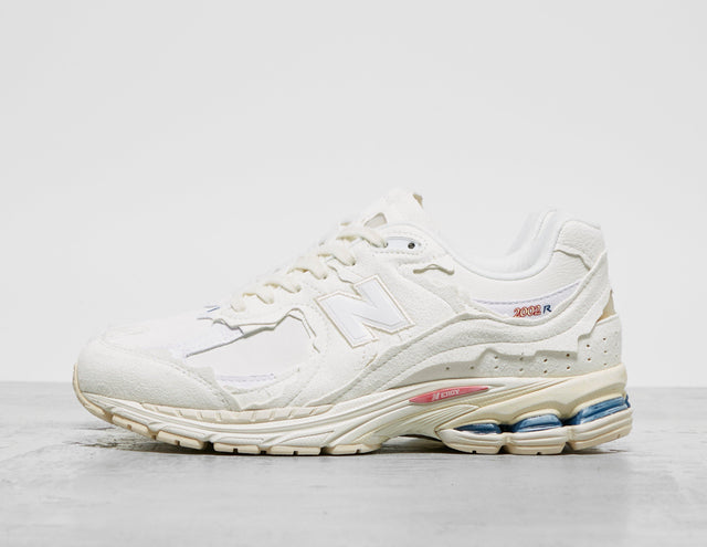 2002R DISTRESSED WHITE
