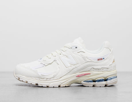 2002R DISTRESSED WHITE