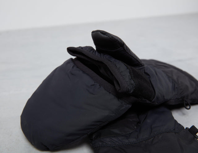 NUPTSE CONVERTIBLE MITT B