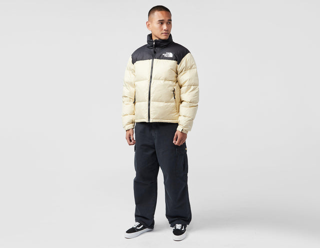 NUPTSE GRAVEL LT GRY
