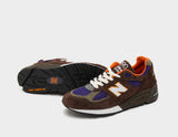 990v2 Made in USA Women's
