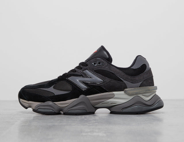 9060 BLK/WHT