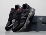9060 BLK/WHT