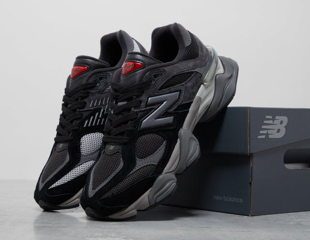 9060 BLK/WHT