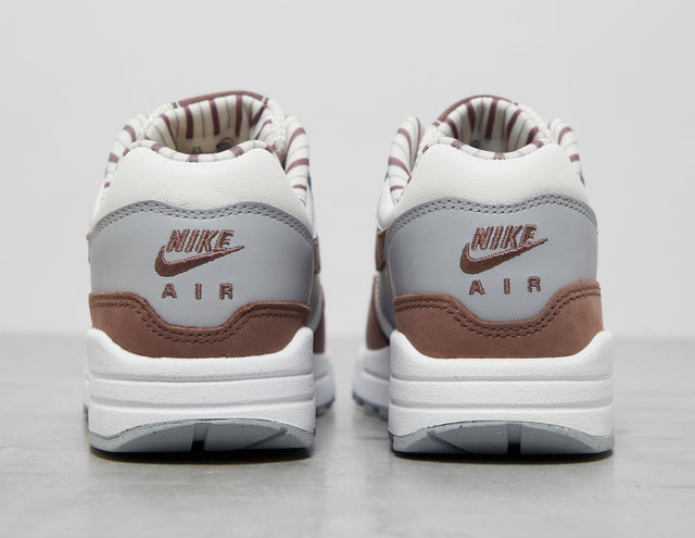 MAX 1 PRM QS WHT/WHT/GRY