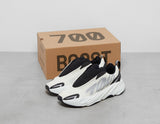 YEEZY BOOST 700 MNVN Laceless Women's