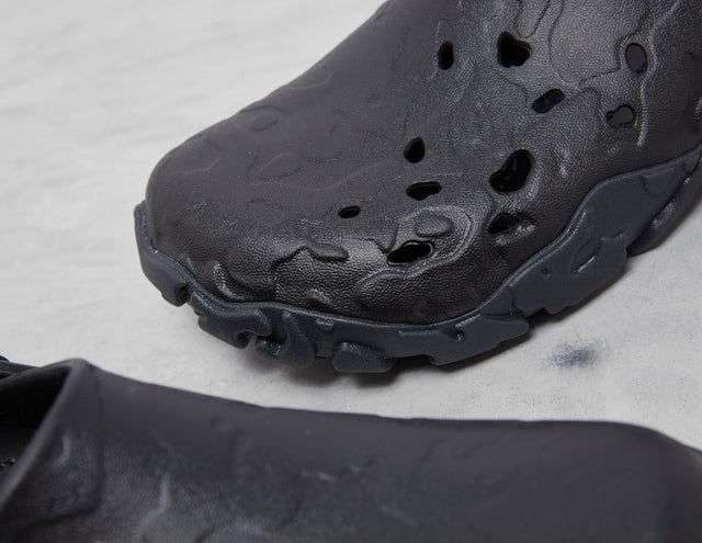 AT ATLAS CLOG BLK/BLK