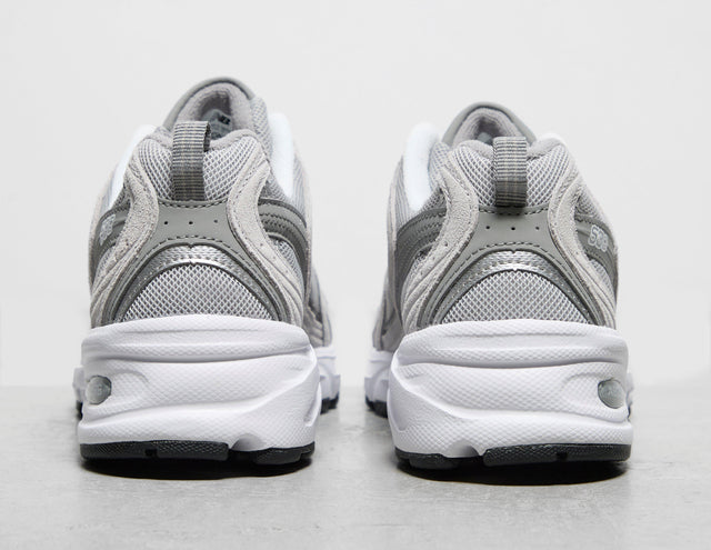 530 GRY/SILV/WHT