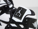 AJ1 MID WHT/BLK