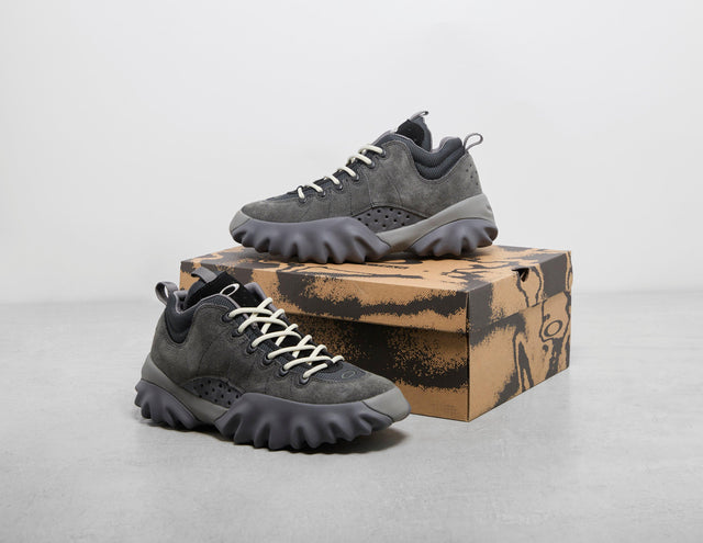 !NAIL BT BLK/BLK