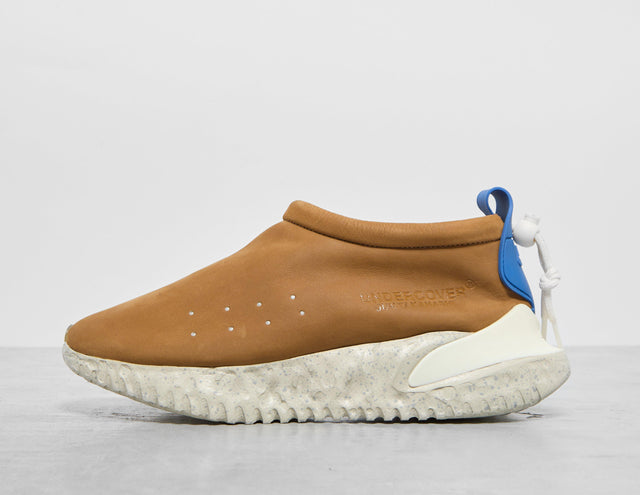 x Undercover Moc Flow Women's