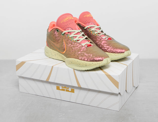LEBRON XXI RED/PNK/ORG