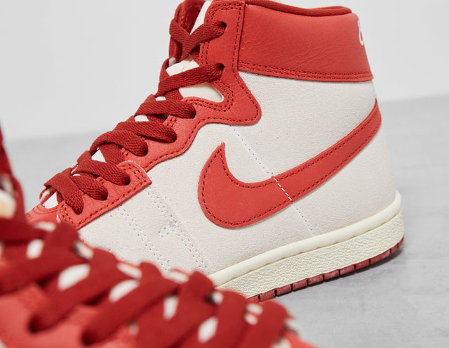 #!AIR SHIP QS WHT/RED/WHT