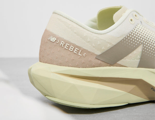 !FUEL CELL REBEL V4 WHT/G