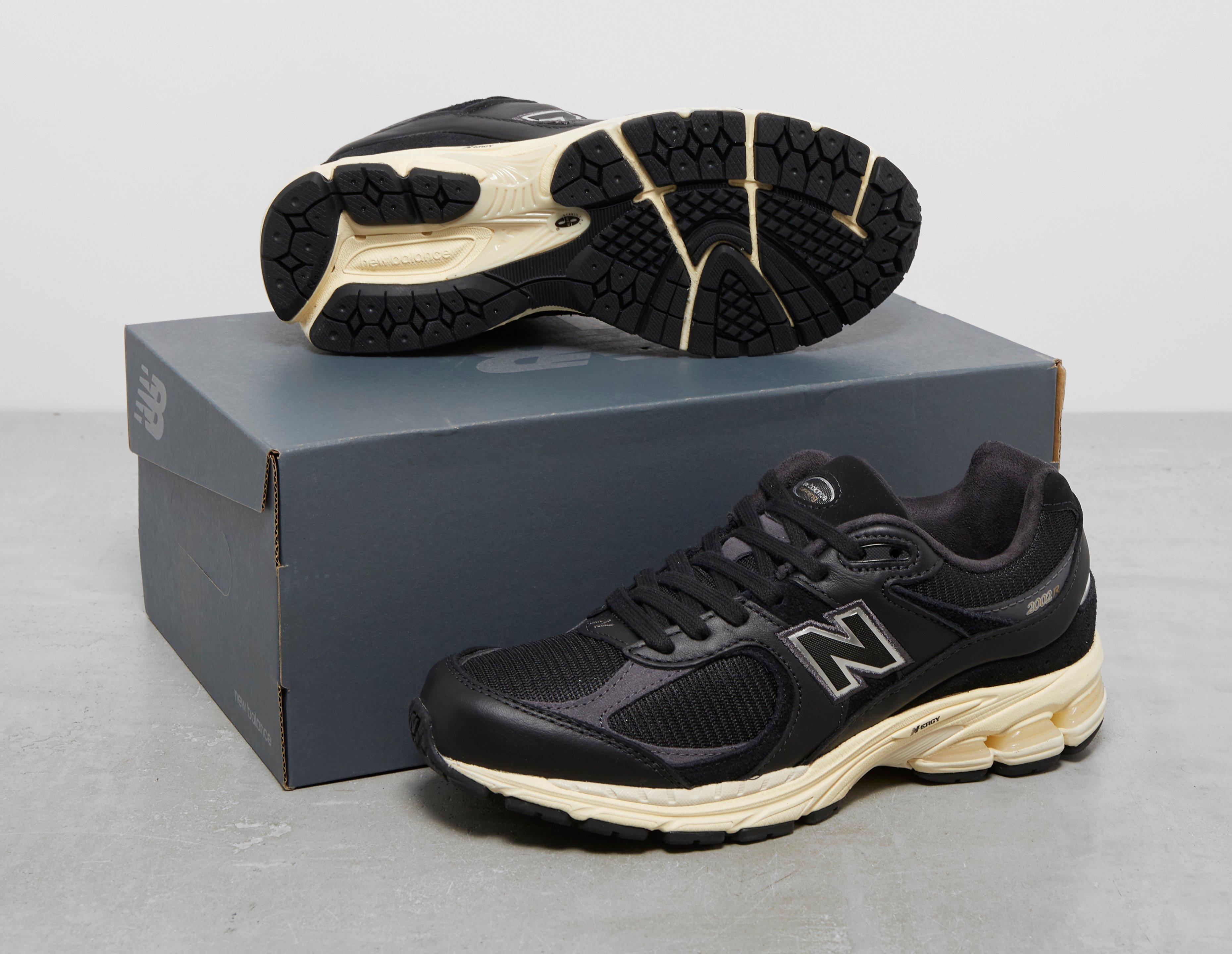 black New Balance 2002R Women's