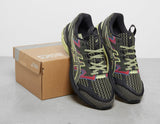 UB4-S GEL-TERRAIN BLK/PIN