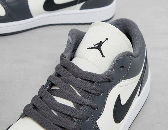 AJ1 LOW SAIL/O'NOIR