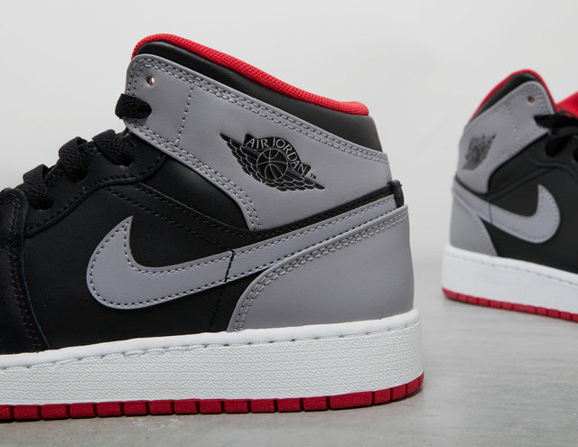 AJ1 MID BLK/CEMENT/RED