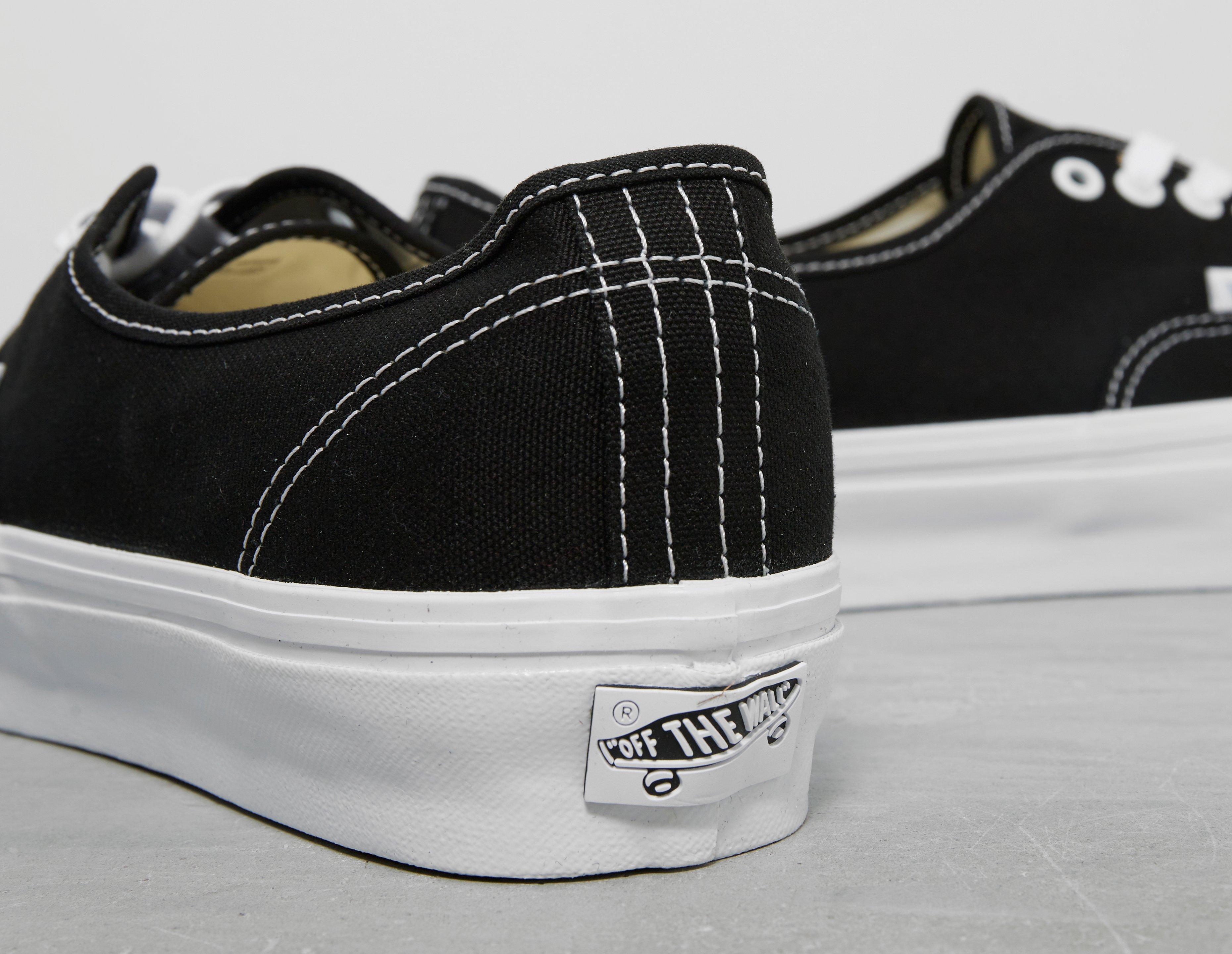 Black Vans Authentic 44 DX