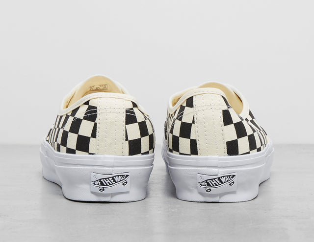 AUTH RE 44 CHECK BLK/WHT