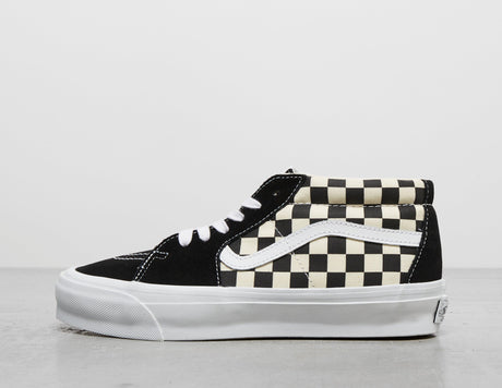 AUTH RE 44 CHECK BLK/WHT