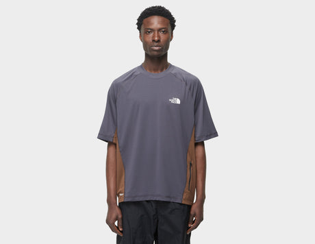 TNF X US RUN T DK GRY