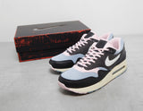 MAX 1 86 QS BLK/WHT/PNK