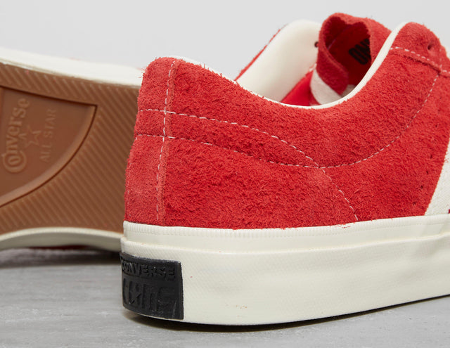 ONE STAR ACADEMY RED/EGRE