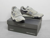 !MIUS 998 WTPS GRY/SIL